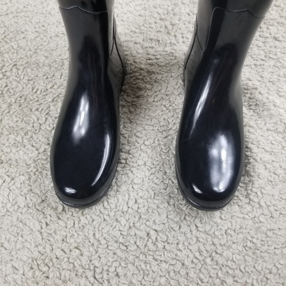 Hunter Black Gloss Tall Rain Boots - Picture 2 of 8